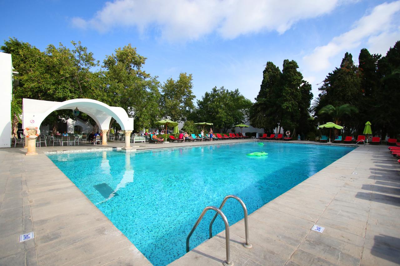 Hotel The Orangers Beach Resort & Bungalows 4****